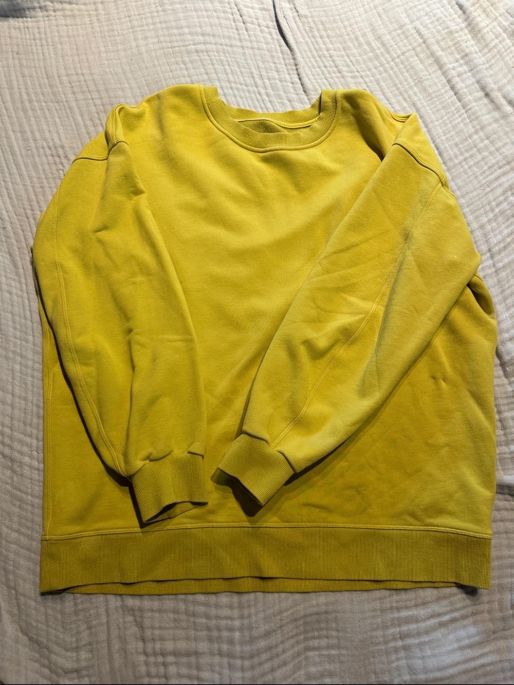 Oversized Women’s Lululemon Yellow Crewneck Sweatshirt